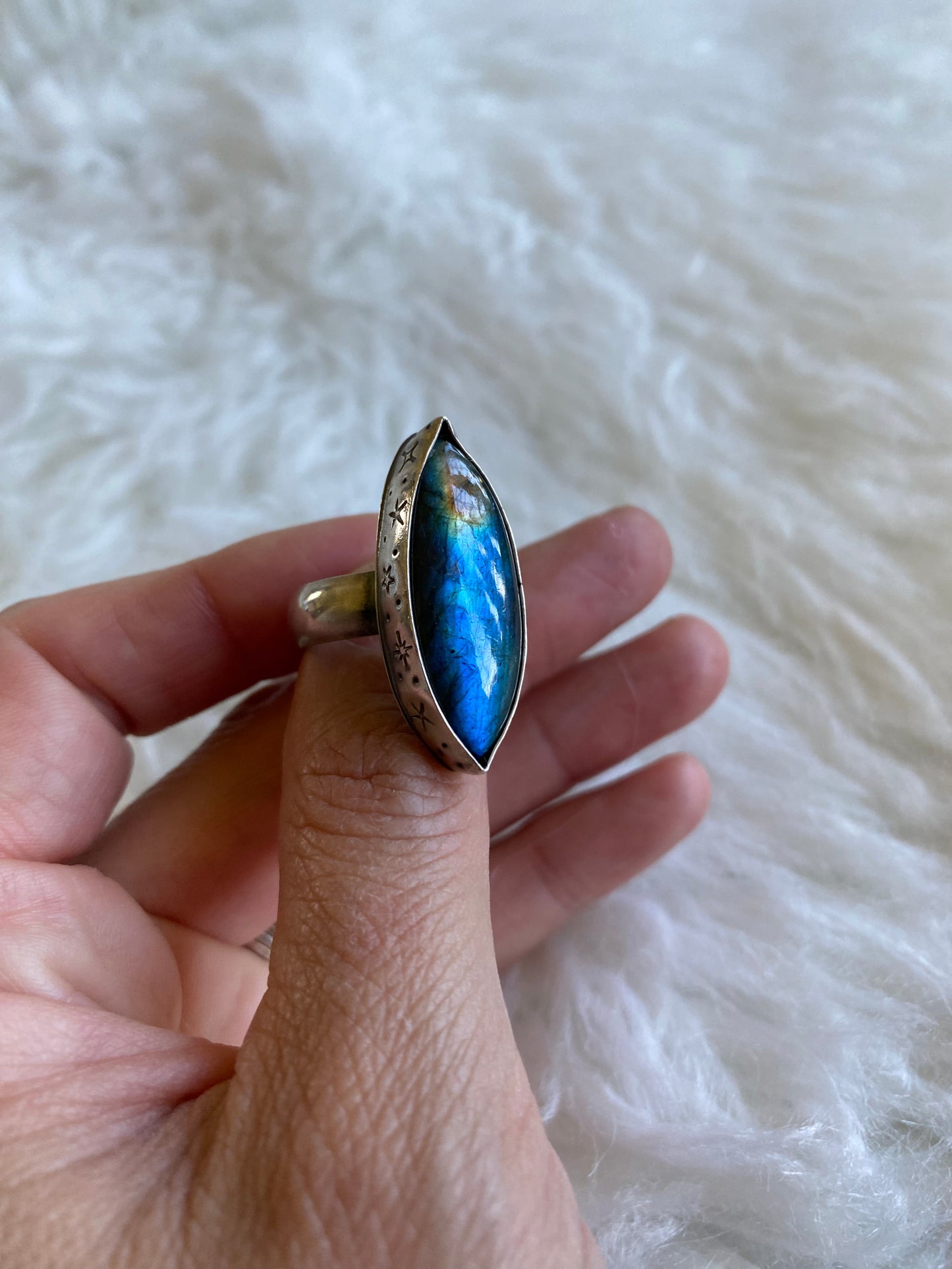 Across the universe ring- size 10