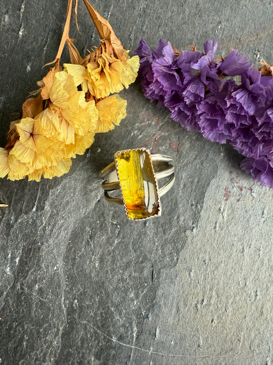 Gold bar ring - size 8.5